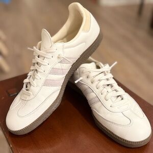 Adidas Sambas Men's Off-White Sneakers